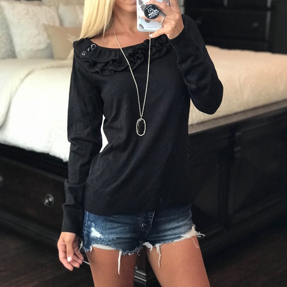 New York & Company Tops - New York and Company || Ruffle Neck